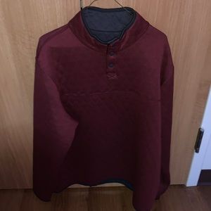Maroon sweater